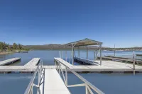 Big Bear Lake Front Lodge