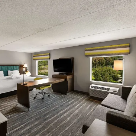 Hampton Inn & Suites Poughkeepsie