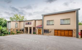 Sunset Manor Guest House