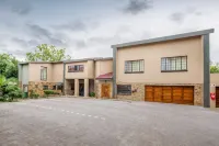 Sunset Manor Guest House Hotel di Potchefstroom