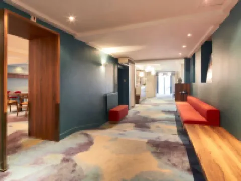 Hôtel Europe and Spa Hotels in Reims