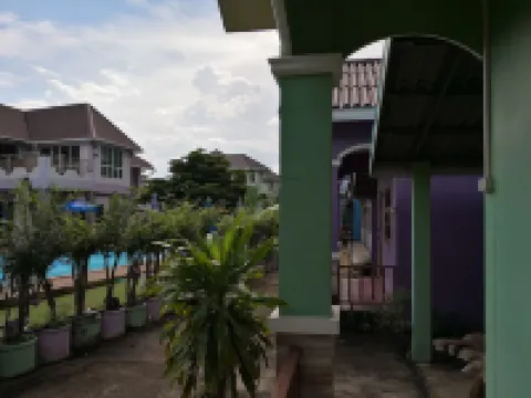 โรงแรมทอฝัน เเอนด์ สวนน้ำทิ๊กเกอร์ โรงแรมในอำเภอ พรเจริญ