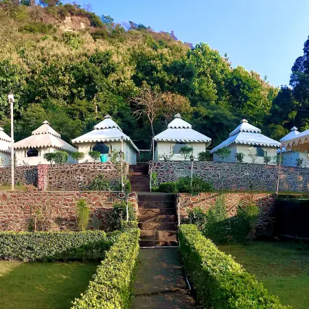 Morni Hills Resort
