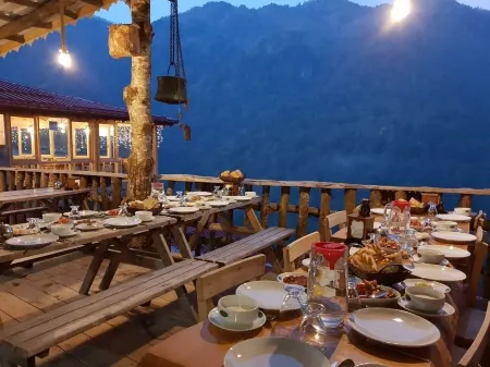 Seyr-I Cennet Dag Evleri Отели в г. Ortankoy Koyu