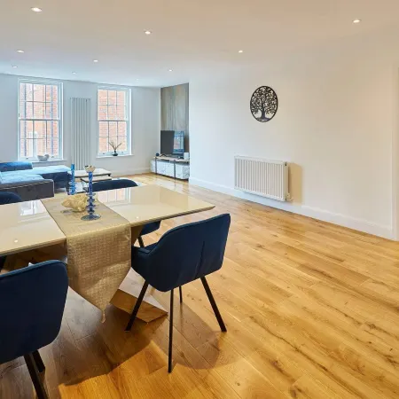 Host Stay Eton House