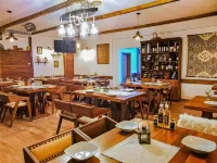 Plivica village Etno garden فنادق في Poljanak