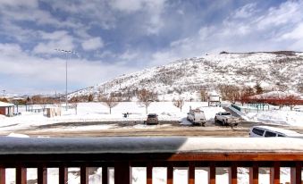 Kbm Resorts Walk to Lifts and MainSt Pps-1416