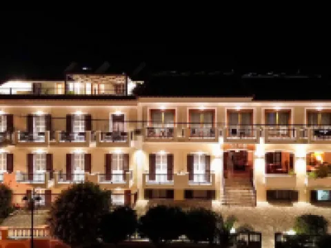 Sunrise Hotel Hotéis em Pythagoreio