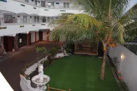 Sikamifer Tourist Resort Hotels near MT playground