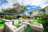 The MVillas with Exclusive Beach Club Access - 4-Star
