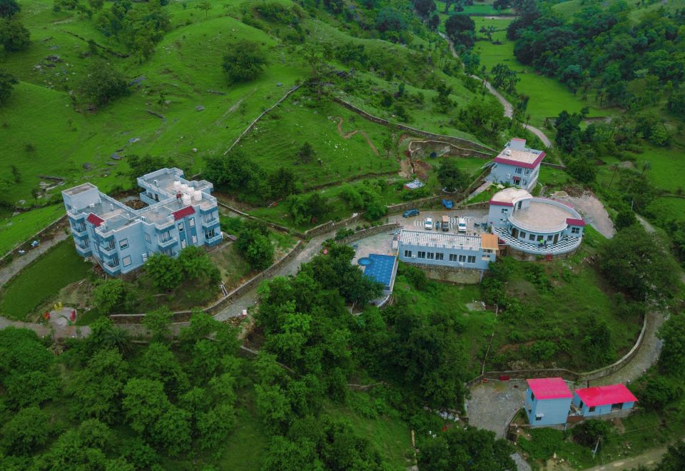 hotel overview picture