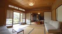 Marusa Marche Hôtels à : Kōshū