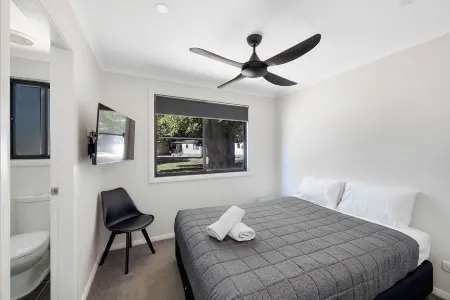 Reflections Tumut River Отели в г. Киллимикат