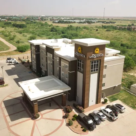 La Quinta Inn & Suites by Wyndham Big Spring