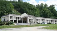 Cherokee Inn Hotels near Oconaluftee Ranger Station