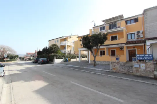 Rooms and Apartment Matosevic