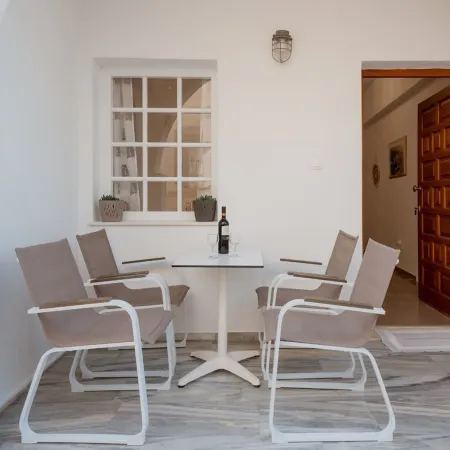 Naousa Central House Paros