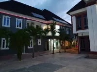 Regional Hotel Benin Hotels near Benson Idahosa University Library
