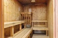 The Lodges at Breezy Point - spa
