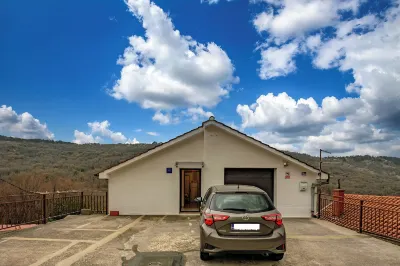Studio Apartment Iva