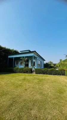 GoBravo 48-2BHK Farm with Pool Noida Các khách sạn ở Gautam Buddh Nagar
