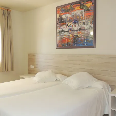 Apartamentos Turísticos Augustus