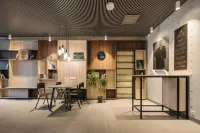 Lurich Residences