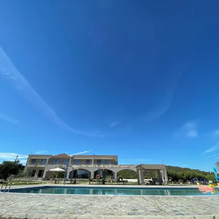 Vians Olympia Resort