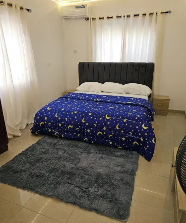 Sultan Apartments Lagos Отели рядом с достопримечательностью «Oniru Private Beach»