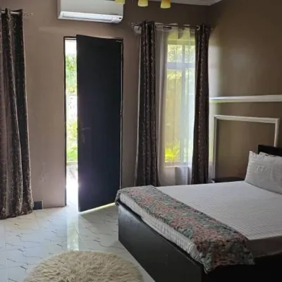 Maggie Resthouse Hotels near TEGETA MKANADA
