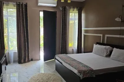 Maggie Resthouse Hotel in zona Conrad mtumba store