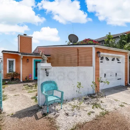 2706 W, 3rd St Home