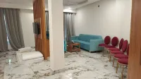 Tej Hotel & Restaurant Hotels in Tikamgarh