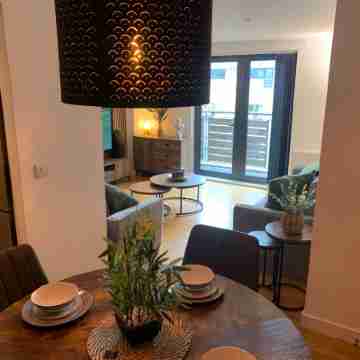 Central Liverpool Apartment-Sleeps 6-Free Parking Others