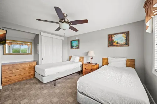Sleeps 8 Pool Playground Mountain Views Hot Tub