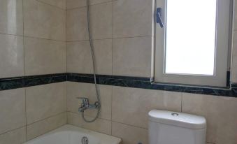 Villa Elias 3BR with Jacuzzi & Pool