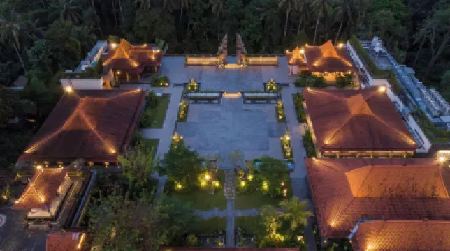 Anumana De Suite Hotels near Neka Art Museum