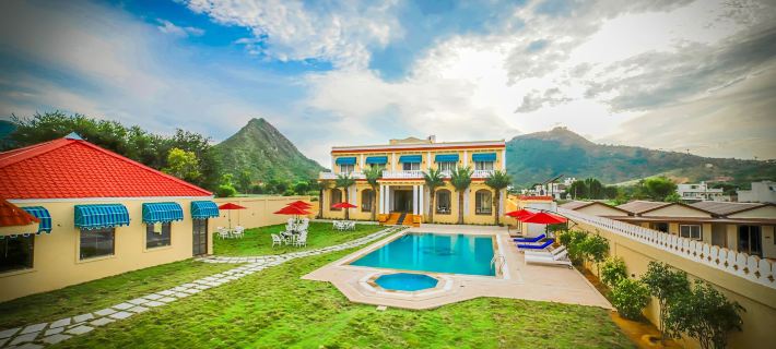 The Green Genius Resort โรงแรมในอัจเมอร์