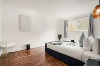 Stunning 2BR w/Ocean, Mountain & Sunset Views Hotels near Makati Chiropractic Center