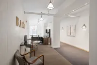 Bakan- Palais des Congres, Convention Centre Hôtels à : 