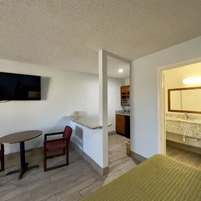 Razorback Inn Hotels near Walmart Arkansas Music Pavilion
