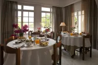 Doukissa Hotel - Parikia Town Centre