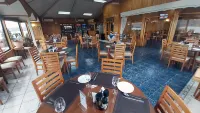 Hotel Esmeralda - sarapan