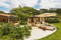 Hotel Tahiti Hotels in Fredonia