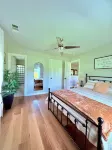 Cielo’s Retreat, A Charming 3-bedroom farmhouse in McKinneyprincenton Structured Chaos Farm 주변 호텔