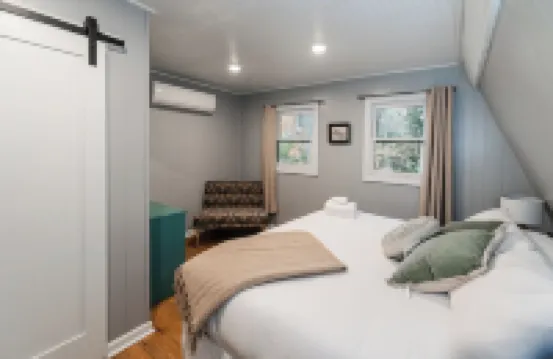 Dog-Friendly Cabin in Appalachian Mountains! -Near at, Firepit, with Hot Tub!