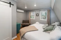 Dog-Friendly Cabin in Appalachian Mountains! -Near at, Firepit, with Hot Tub! Hotels near Southern Tree Plantation Inc