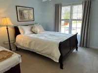 Spacious Large Family Home- Pet Friendly with large fenced yard!