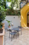 San Cesareo 64 Suite - 4-Star