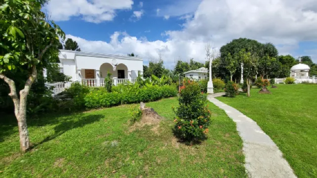 Mancion Bakasyunan Resort San Pablo